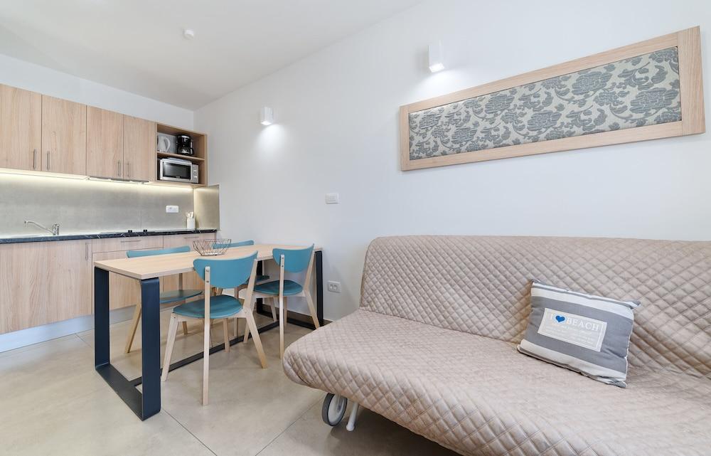 Apartment Medena Трогір Екстер'єр фото
